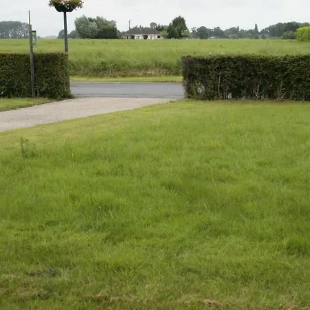 Au Calme A Avec Jardin Clos Et Equipements Modernes, Ideal En Famille Ou Entre Amis - Fr-1-510-48 * Esquelbecq